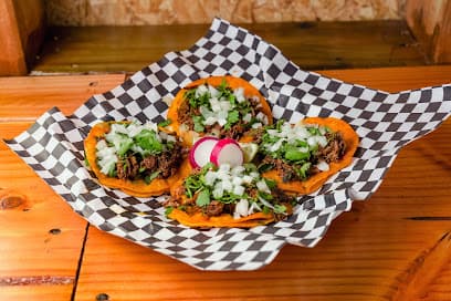 Birrieria La Plaza - Downtown PDX Tacos