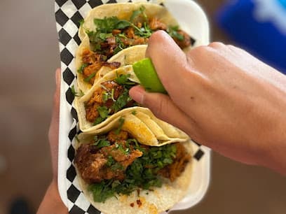 Los Gallitos Taqueria