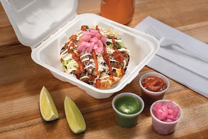 Chinelos Birria Tacos