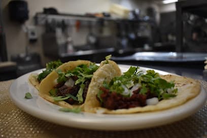 Luna Azul Tacos & Mariscos
